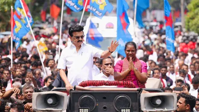 Stalin's comments on female candidate's physique... Vijay's party demands apology