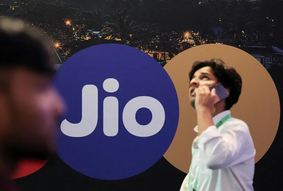 Jio IPO: Rs. 11 lakh crore valuation to hit the market... Dates almost finalized!