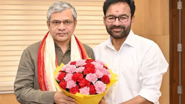 Hyderabad High Speed ​​Rail.. Center's key announcement on land acquisition