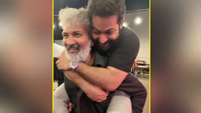 Tarak's special birthday wishes to Rajamouli.. Photo goes viral on social media