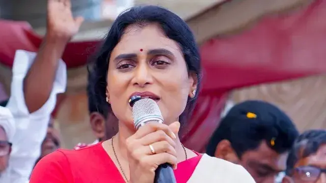 AP is being turned into 'South Bihar': Sharmila fires at TDP, YSRCP