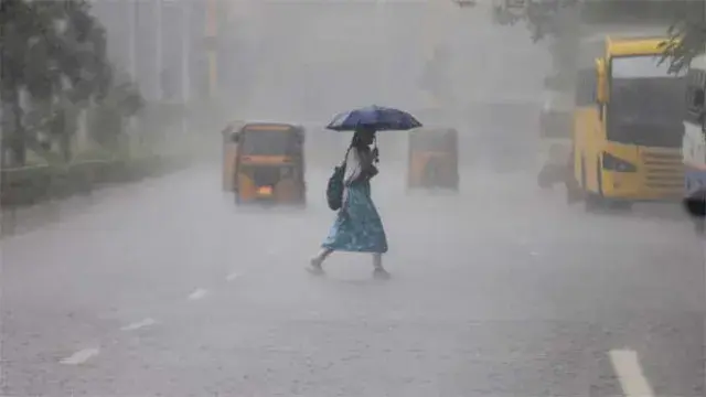 Red alert for Chennai.. Heavy rains inundating Tamil Nadu