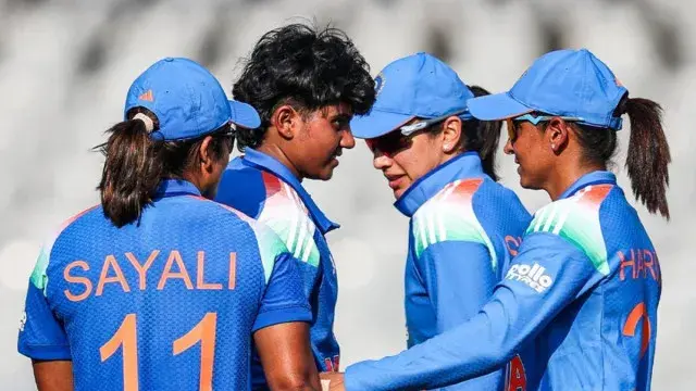 Sri Charani spin magic in Vadodara.. Zimbabwe all out for 197 runs